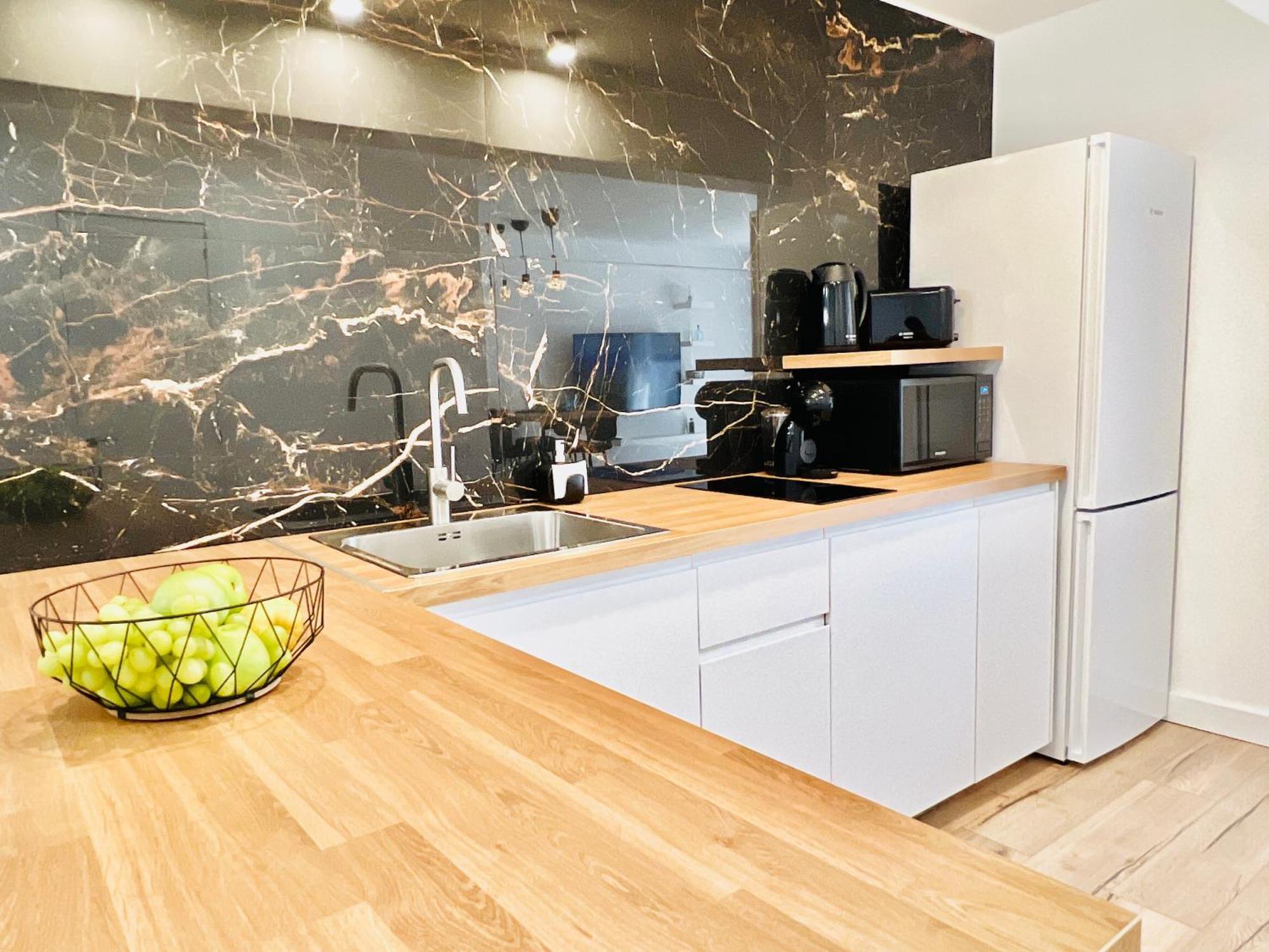 Paulmarie Apartment In Olympia Плая-де-лас-Америкас Экстерьер фото